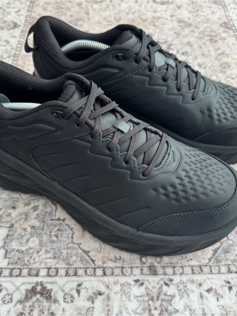 NWOB Hoka Men's Bondi SR Sneaker, Black 12.5 US Wide - RARE